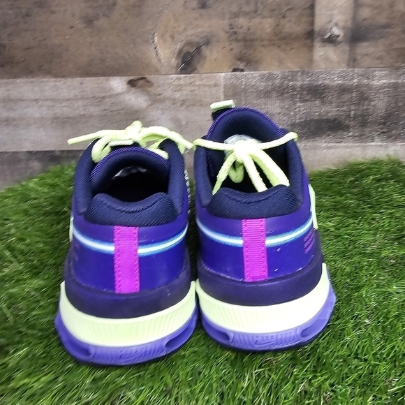 New Nike Wmns Metcon 8 Amp 'Deep Purple Barely Volt' - Picture 7 of 11